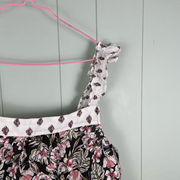 Angels floral flutter sleeve square neck top - Picture 6 of 7